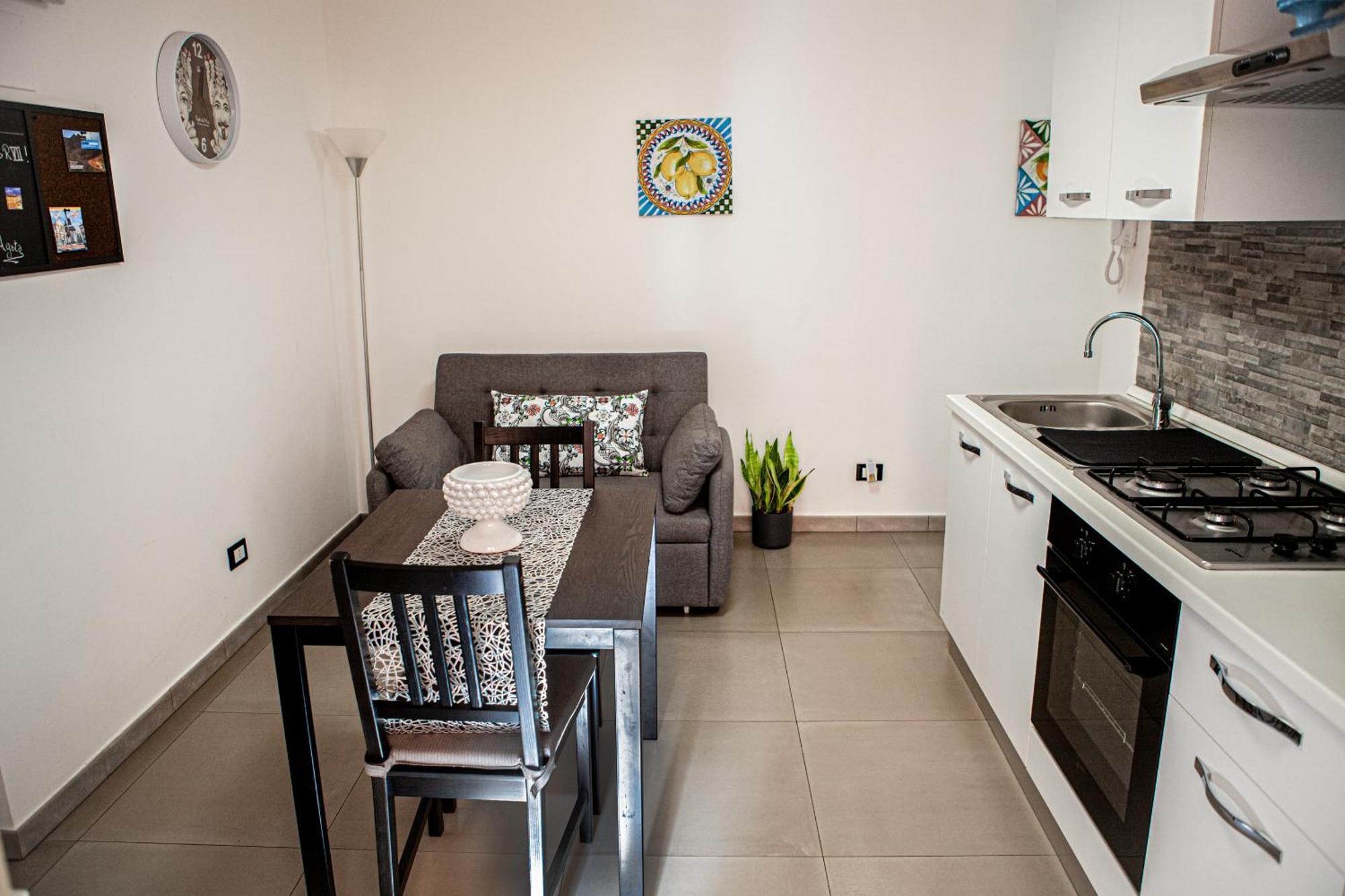Ruggero Settimo - Holiday Houses Катания Экстерьер фото