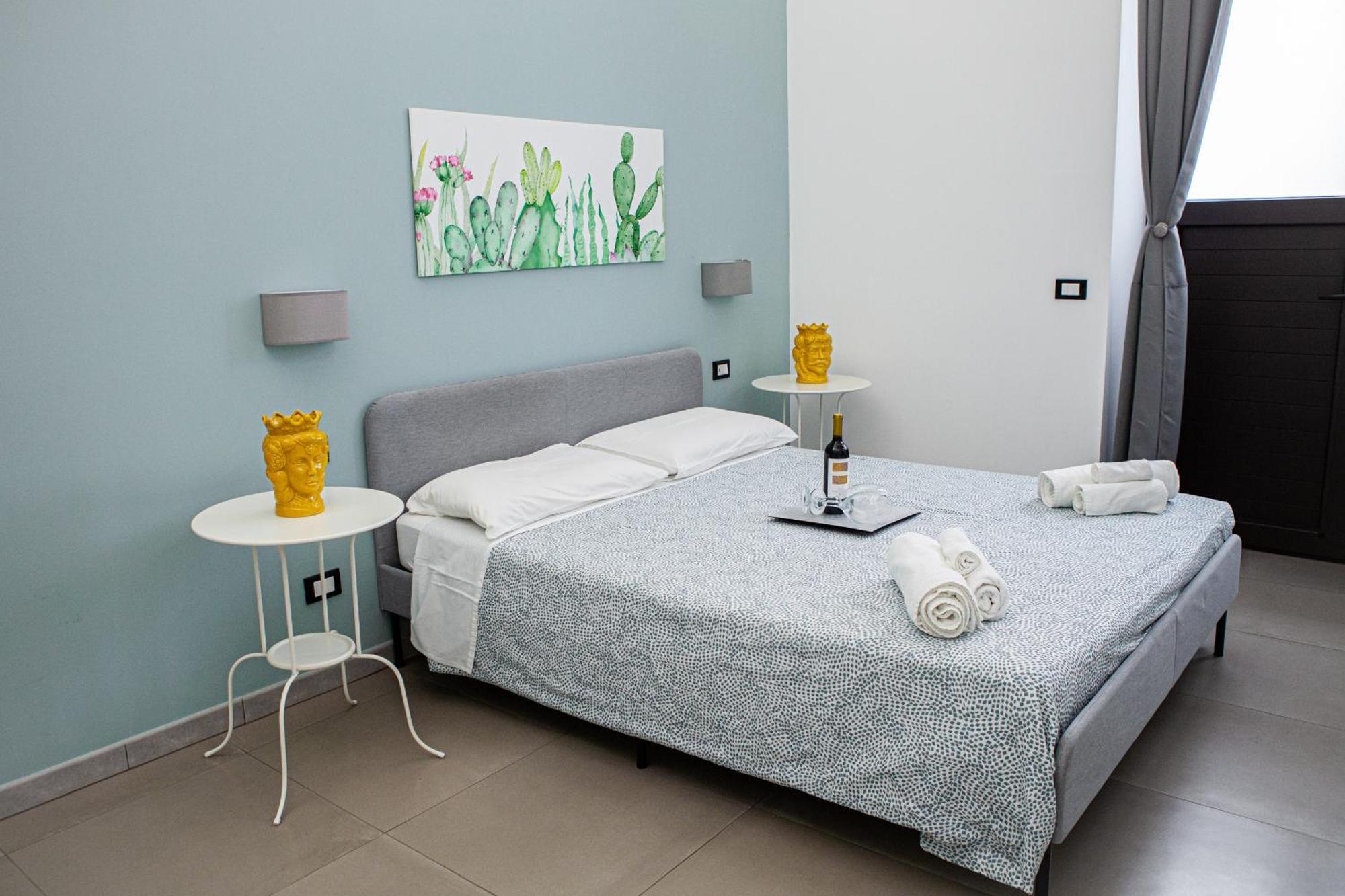 Ruggero Settimo - Holiday Houses Катания Экстерьер фото