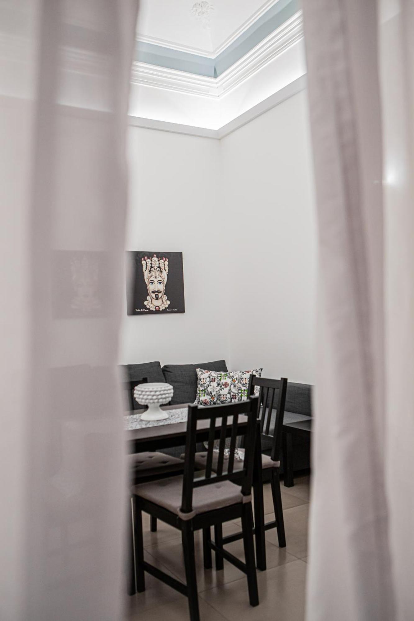 Ruggero Settimo - Holiday Houses Катания Экстерьер фото